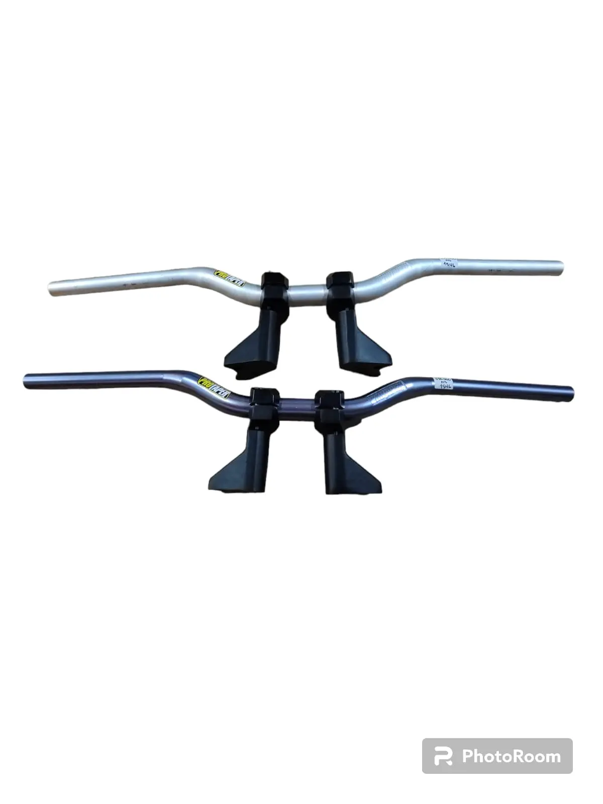 MANUBRIO MACIZOCON BASE PARA NS 200