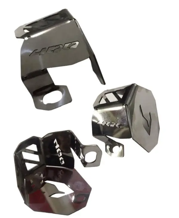 Protector Bomba Freno Trasera Moto Dominar 400 Versión 2