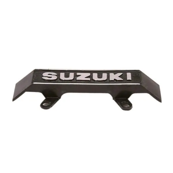 Emblema Frontal Suzuki Pasta Rigida ax 100 ax 115 Negro-Plata