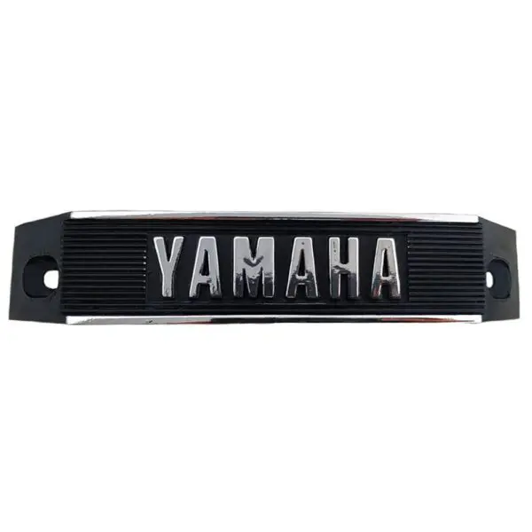 Emblema Frontal Yamaha Rx 100 Rx 115 Pasta Rigida Negro-Plata