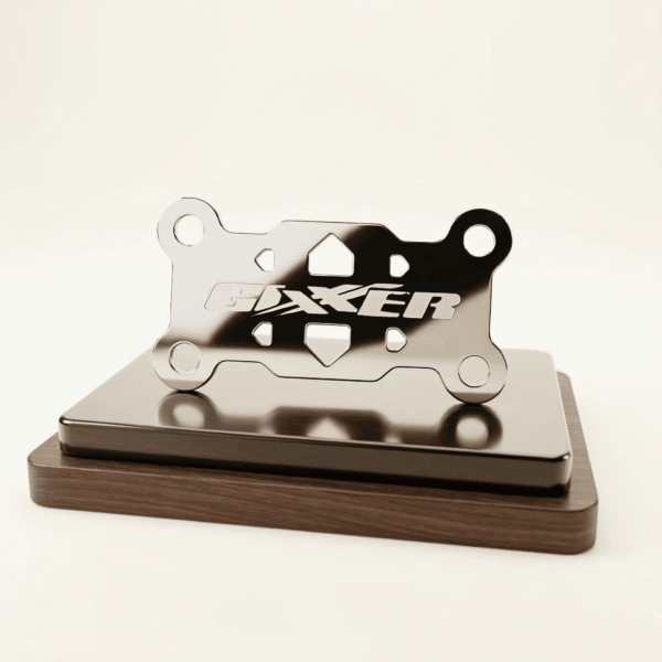 Logo Acutrax Suzuki Gixxer 150 Acero Inoxidable Lujo