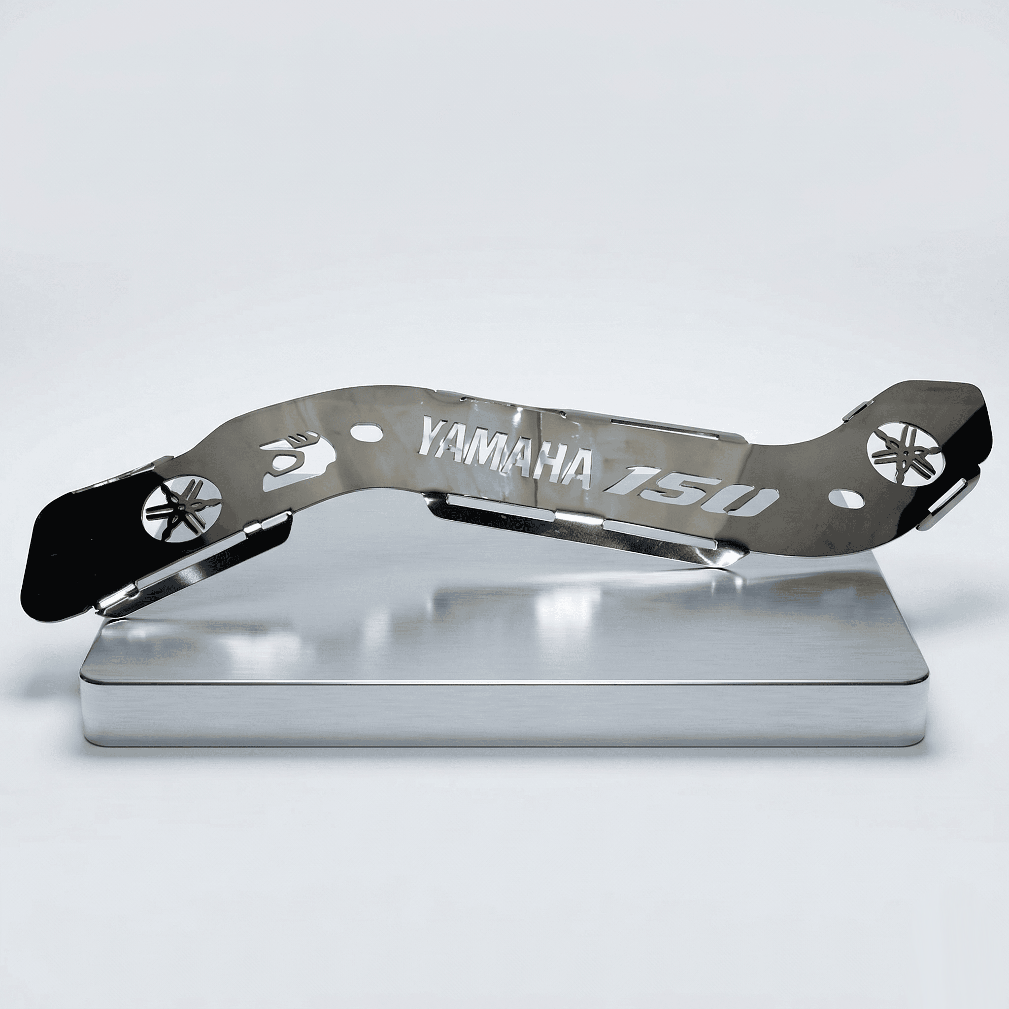 Protector Curvo De Exosto Yamaha Xtz 150 Acero Inoxidable(1) Protector Curvo De Exosto Yamaha Xtz 150 Acero Inoxidable