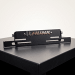 Porta Placa Retráctil Hero Hunk Negro 3D Inoxidable