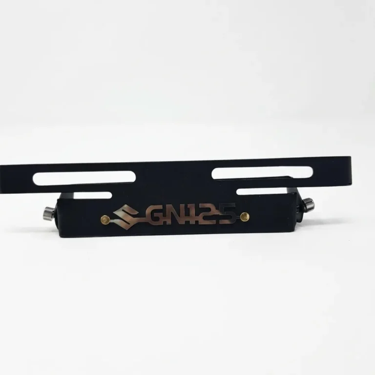Portaplaca Retráctil GN125 Negro 3D Acero Inoxidable