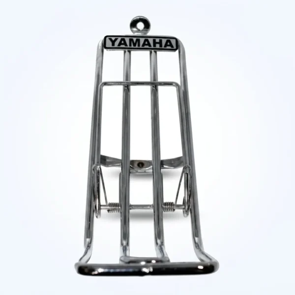 Parrilla Babero Pisa Papeles Para Yamaha Crypton 110 Cromado